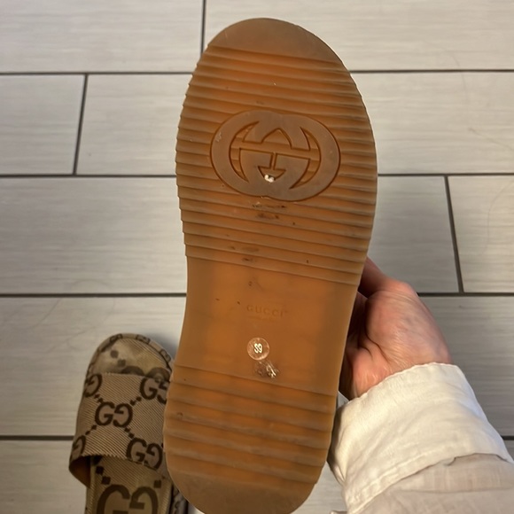 Gucci Angelina GG logo platform sandal - Picture 5 of 7